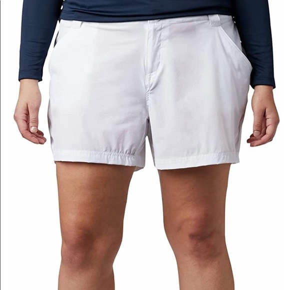 Columbia Coral Point III shorts in white - Picture 2 of 2